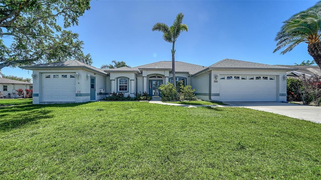 Picture of 626 Magellan Drive, Sarasota, FL 34243
