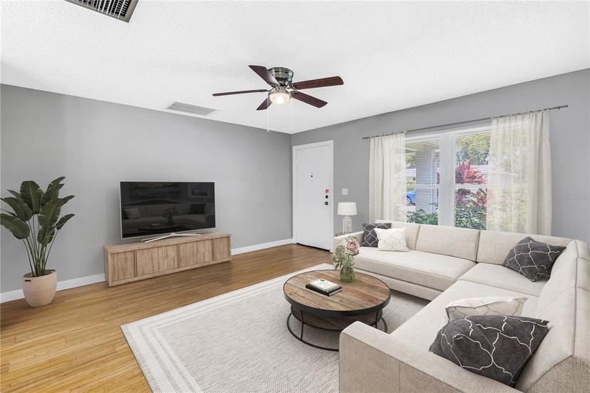 Picture of 118 Stafford Drive, Palm Harbor FL 34684