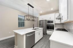 Picture of 7701 Somersworth Drive, Kissimmee, FL 34747