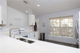 Picture of 7 Sequoia Way, Kissimmee, FL 34758