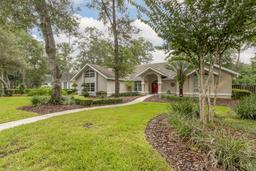 Picture of 5620 NW 45Th Lane, Gainesville, FL 32606