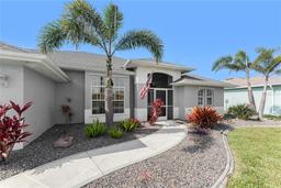 Picture of 431 Rotonda Circle, Rotonda West, FL 33947