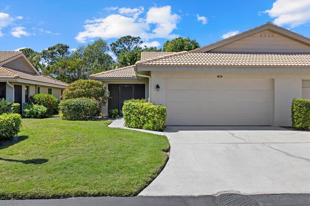 Picture of 7205 Wood Creek Drive Unit 16, Sarasota, FL 34231
