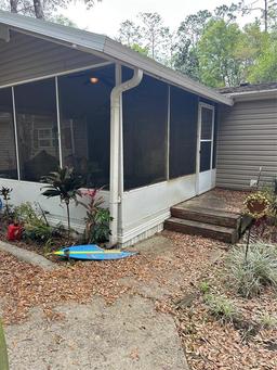 Picture of 9324 Cr 647B, Bushnell, FL 33513