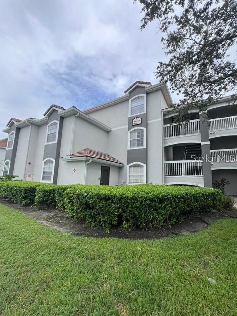 Picture of 14049 Fairway Island Drive Unit 122, Orlando, FL 32837