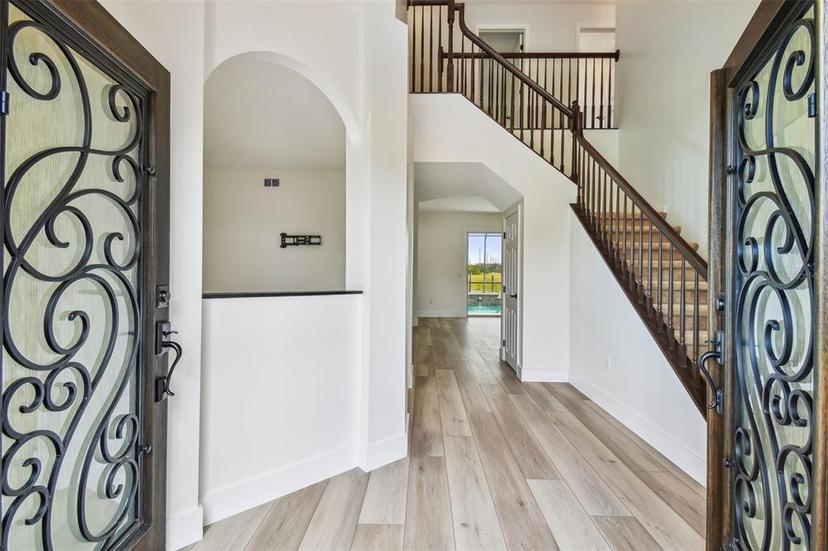 Picture of 16323 Muirfield Drive, Odessa FL 33556