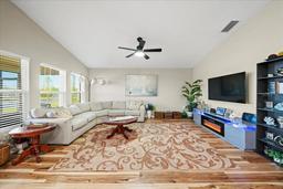 Picture of 5543 Arlington River Drive, Lakeland, FL 33811