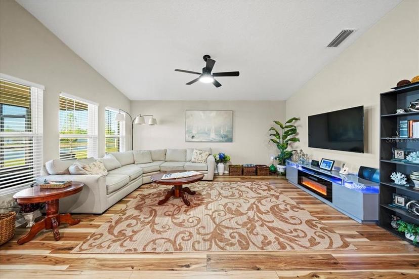 Picture of 5543 Arlington River Drive, Lakeland FL 33811
