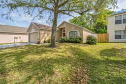 Picture of 13004 Waterbourne Drive, Gibsonton, FL 33534