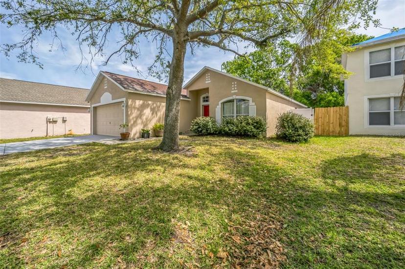 Picture of 13004 Waterbourne Drive, Gibsonton FL 33534