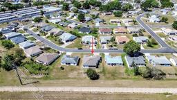 Picture of 1055 Canary Circle S, Lakeland, FL 33809