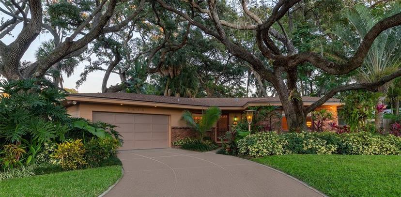 Picture of 5670 11Th Street S, St Petersburg FL 33705