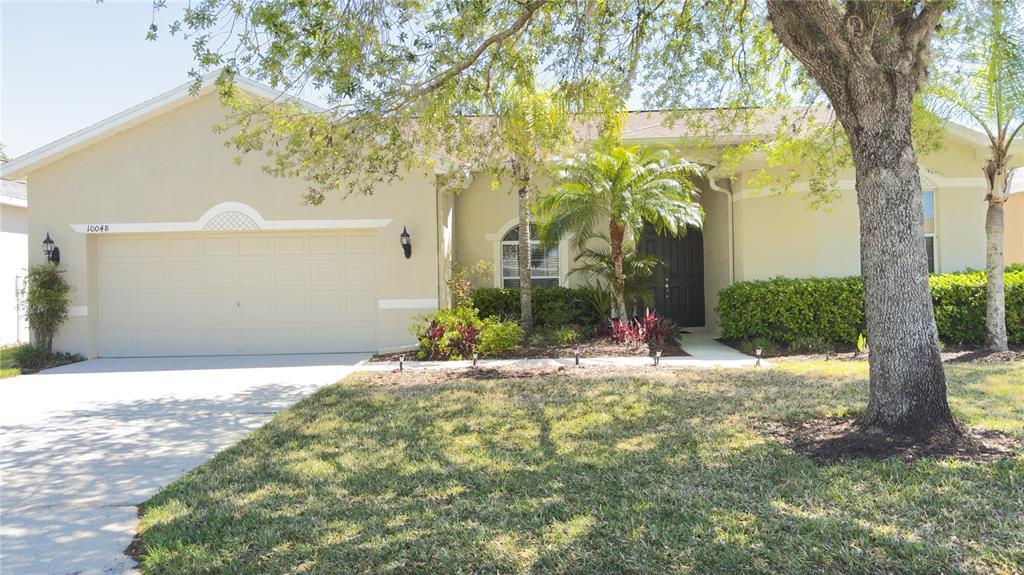 Picture of 10048 Cleghorn Drive, San Antonio, FL 33576