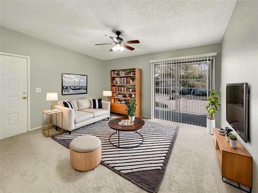 Picture of 6002 Laketree Lane Unit B, Temple Terrace FL 33617