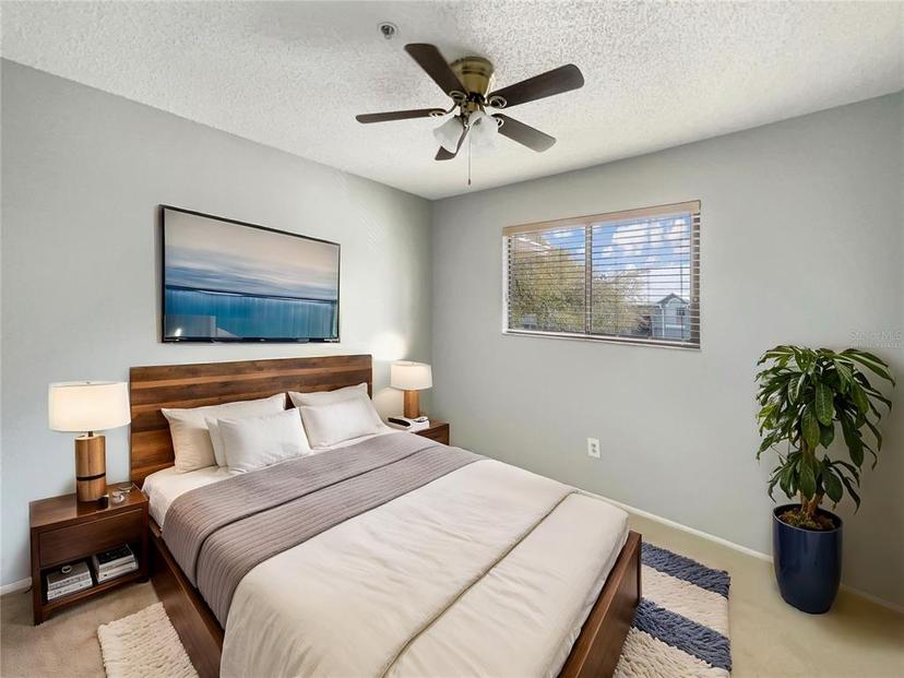 Picture of 6002 Laketree Lane Unit B, Temple Terrace FL 33617