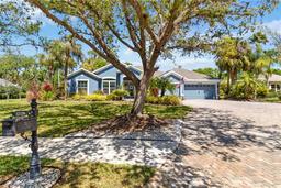 Picture of 13136 Peregrin Circle, Bradenton, FL 34212