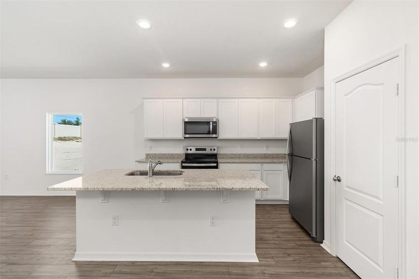 Picture of 1769 White Elephant Loop, Winter Haven FL 33884