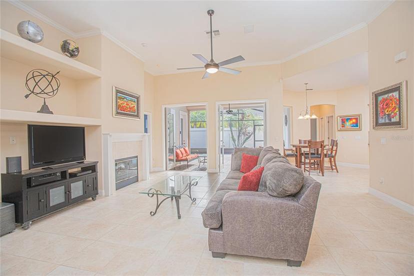 Picture of 10543 Woodchase Circle, Orlando FL 32836