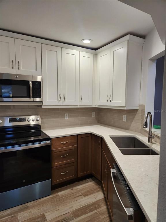 Picture of 500 New York Avenue Unit 21, Dunedin FL 34698