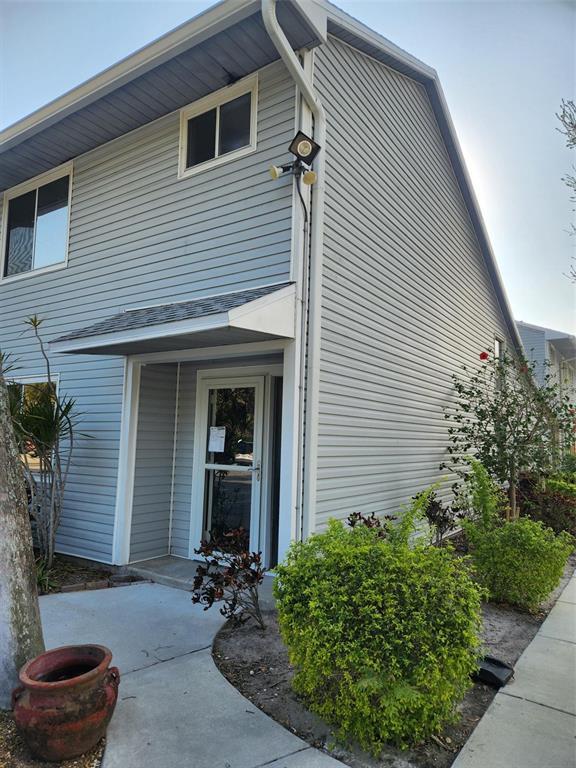 Picture of 500 New York Avenue Unit 21, Dunedin FL 34698