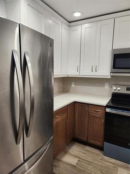 Picture of 500 New York Avenue Unit 21, Dunedin, FL 34698