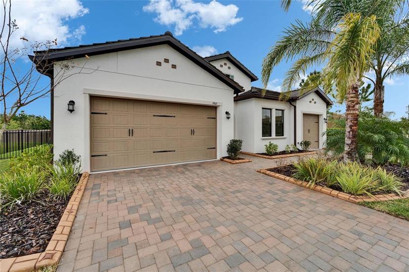 Picture of 19611 Cypress Bridge Drive, Odessa FL 33556