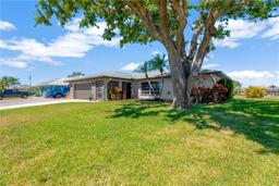 Picture of 7094 Kenwood Drive, North Port, FL 34287