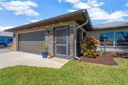 Picture of 7094 Kenwood Drive, North Port, FL 34287