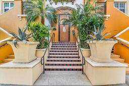 Picture of 100 4Th Avenue S Unit 207, St Petersburg, FL 33701