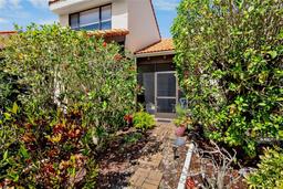 Picture of 5366 Huntingwood Court Unit 14, Sarasota, FL 34235