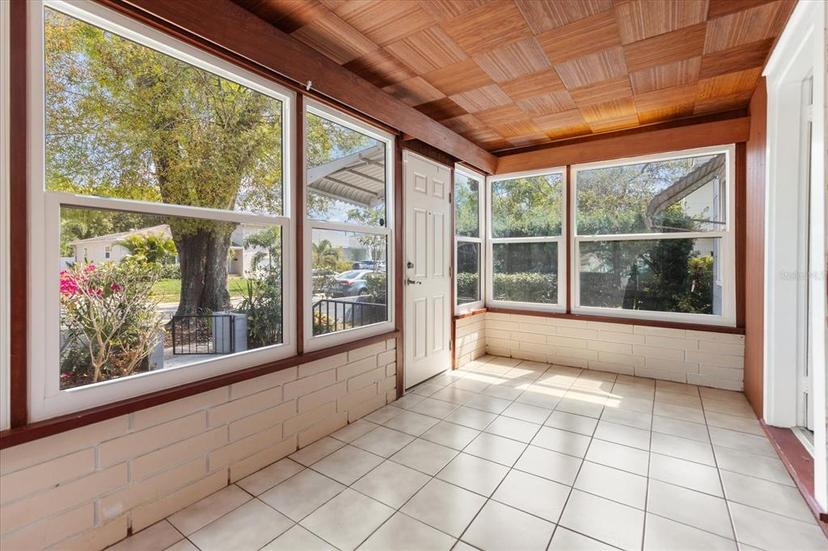 Picture of 3726 Prescott Street N, St Petersburg FL 33713