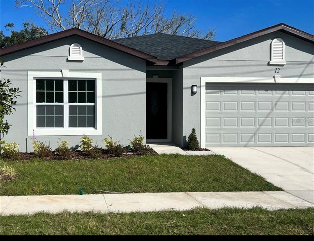 Picture of 12 E Murphy Street E, Davenport, FL 33837