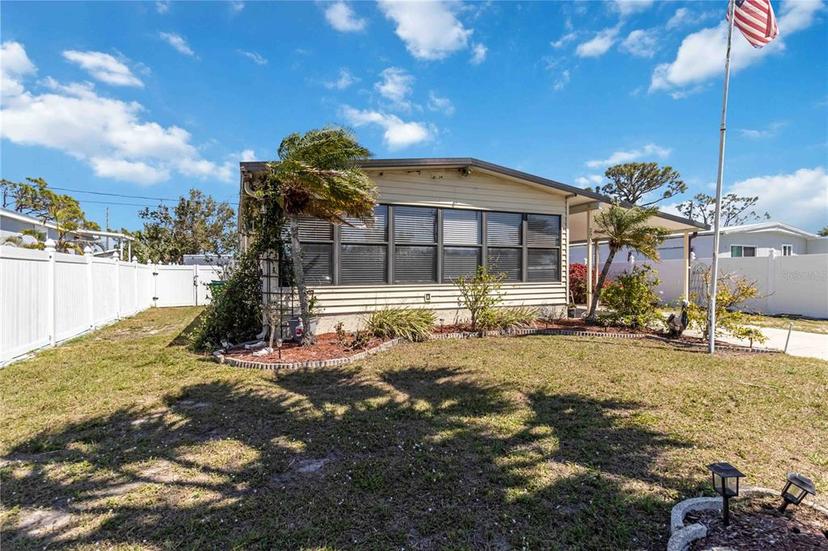 Picture of 2909 Holly Avenue, Englewood FL 34224
