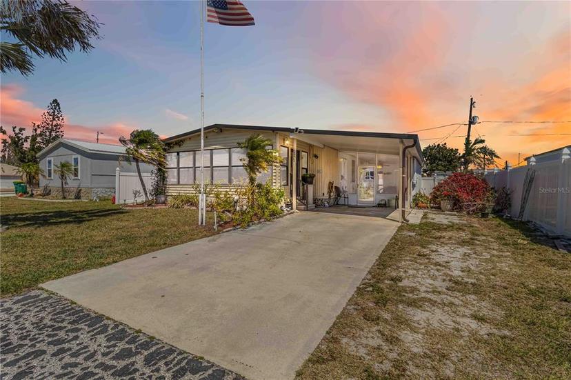 Picture of 2909 Holly Avenue, Englewood FL 34224