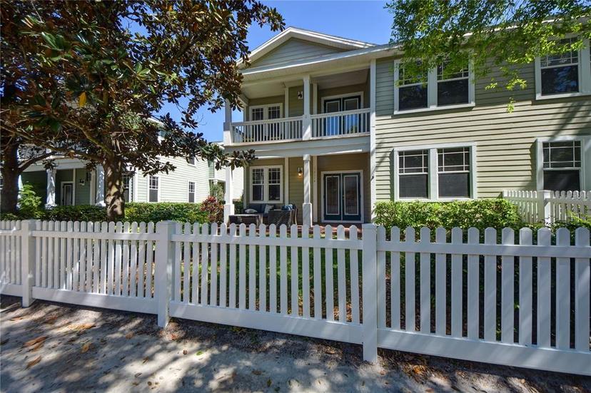 Picture of 16114 Bridgecrossing Drive, Lithia FL 33547