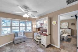 Picture of 865 48Th Avenue N, St Petersburg, FL 33703