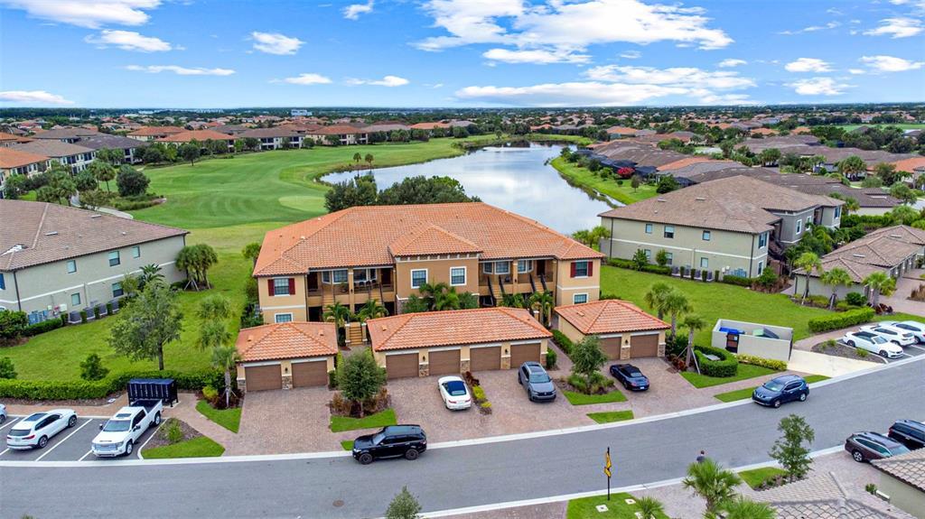 Picture of 13823 Messina Loop Unit 204, Bradenton, FL 34211