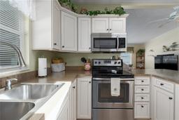Picture of 8402 Princess Court, Palmetto, FL 34221