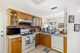 Picture of 5167 Sterling Manor Drive, Tampa, FL 33647