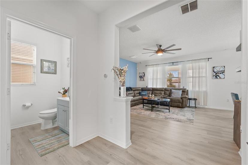 Picture of 3087 Somerset Park Drive, Orlando FL 32824