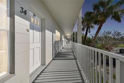 Picture of 2070 World Parkway Boulevard Unit 34, Clearwater, FL 33763