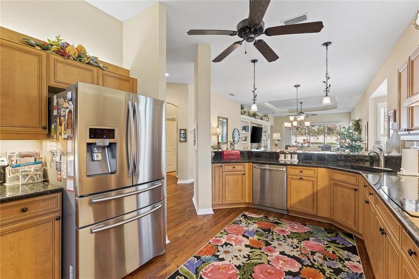 Picture of 1627 Lancashire Drive, Venice FL 34293