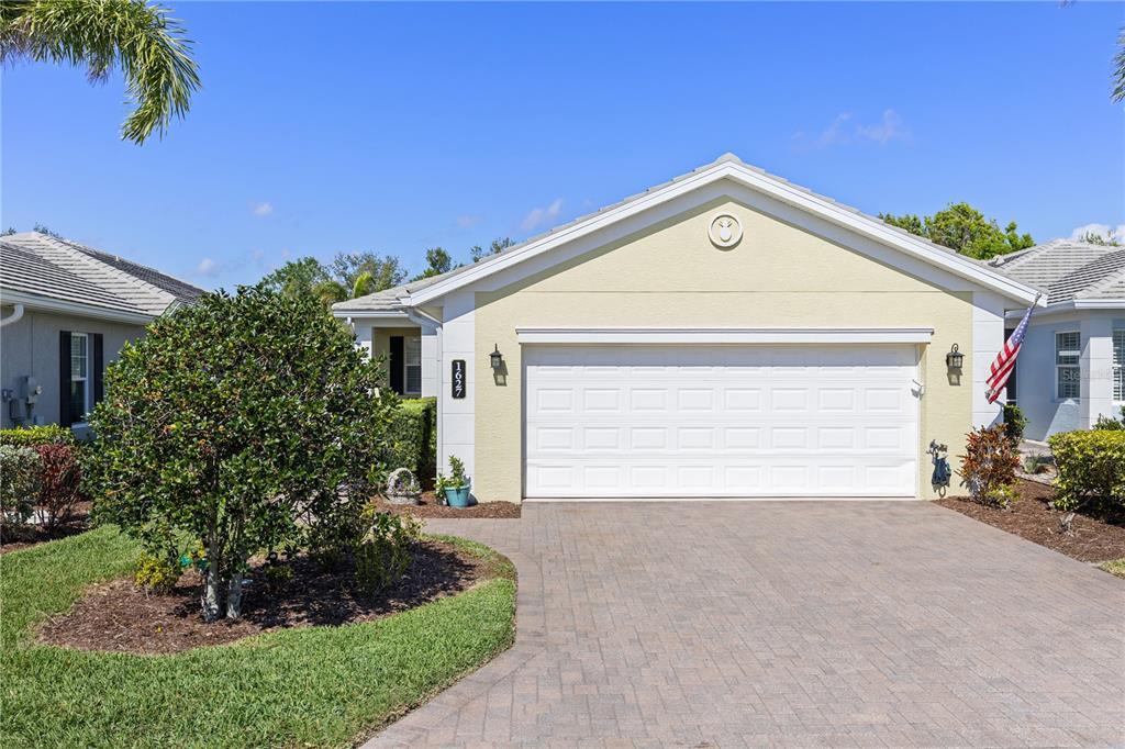 Picture of 1627 Lancashire Drive, Venice, FL 34293