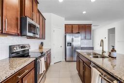 Picture of 970 Glazebrook Loop, Orange City, FL 32763