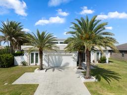 Picture of 1815 Cape Coral Parkway W, Cape Coral, FL 33914