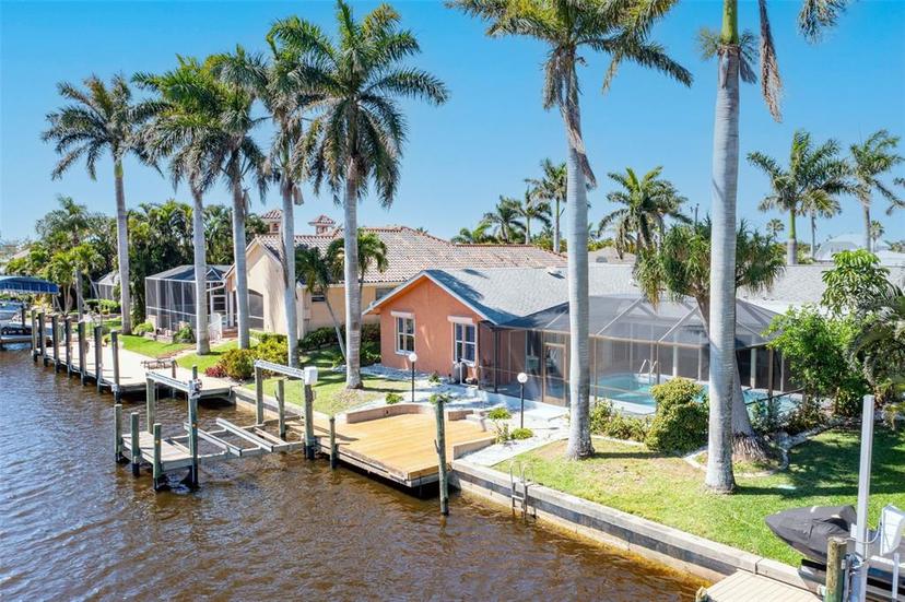 Picture of 3913 SE 19Th Avenue, Cape Coral FL 33904