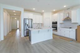Picture of 995 Fiesta Key Circle, Lady Lake, FL 32159