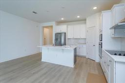 Picture of 995 Fiesta Key Circle, Lady Lake, FL 32159