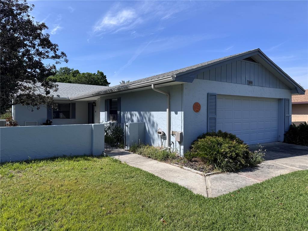 Picture of 460 Pinehurst Court, Winter Haven, FL 33884