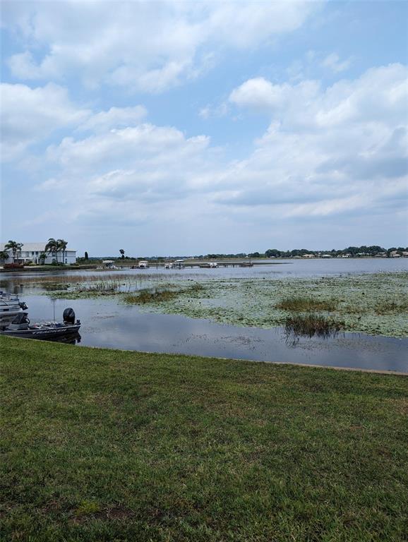 Picture of 308 Stephen Drive Unit 8, Lake Placid FL 33852